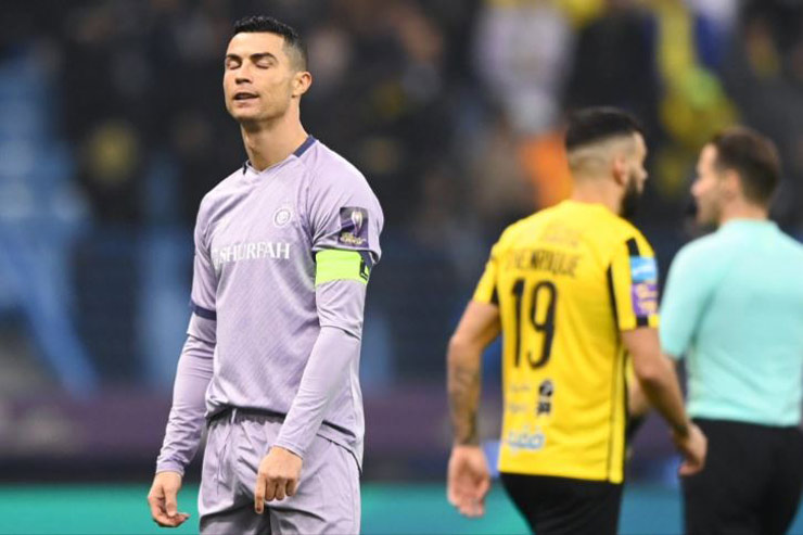 Khó khăn ngoài dự tính của CR7 và các đồng đội mới khi chạm trán Al Ittihad