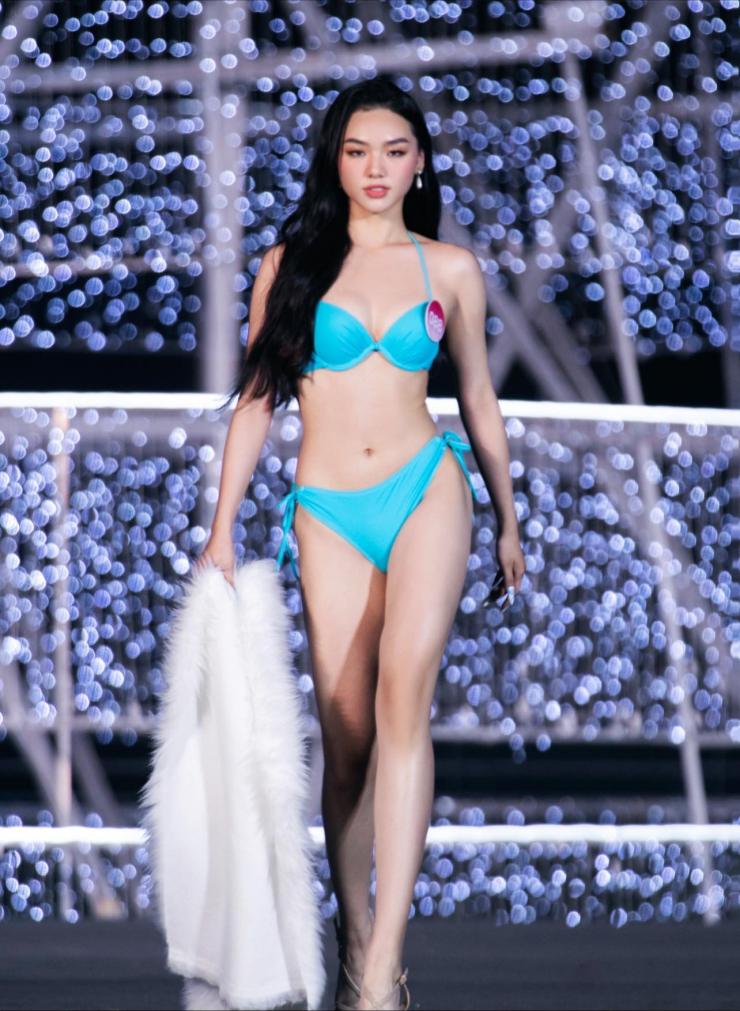Đinh Khánh Hoà nhận được sự quan tâm khi giảm 10kg để thi Hoa hậu Việt Nam 2022.
