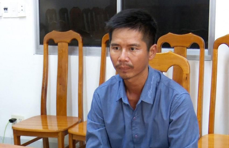 Nguyễn Hoàng Dũng ra đầu thú sau 4 năm trốn thi hành bản án 18 tháng tù. Ảnh: QM