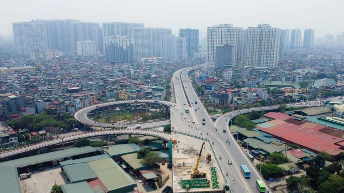 Đồng thời, dự án sẽ giảm bớt áp lực cho tuyến giao thông trọng điểm của Hà Nội, nhất là giảm tải lưu lượng xe trên cầu Thanh Trì và đường Vành đai 3.