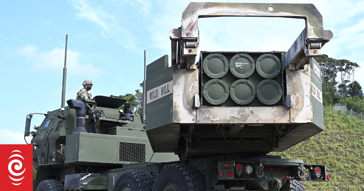 Pháo phản lực HIMARS do Mỹ sản xuất (ảnh: RNZ)