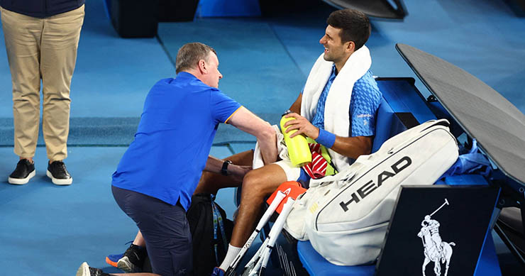 Djokovic từng đối mặt với chấn thương khi chạm mặt đối thủ khó chơi ở Australian Open