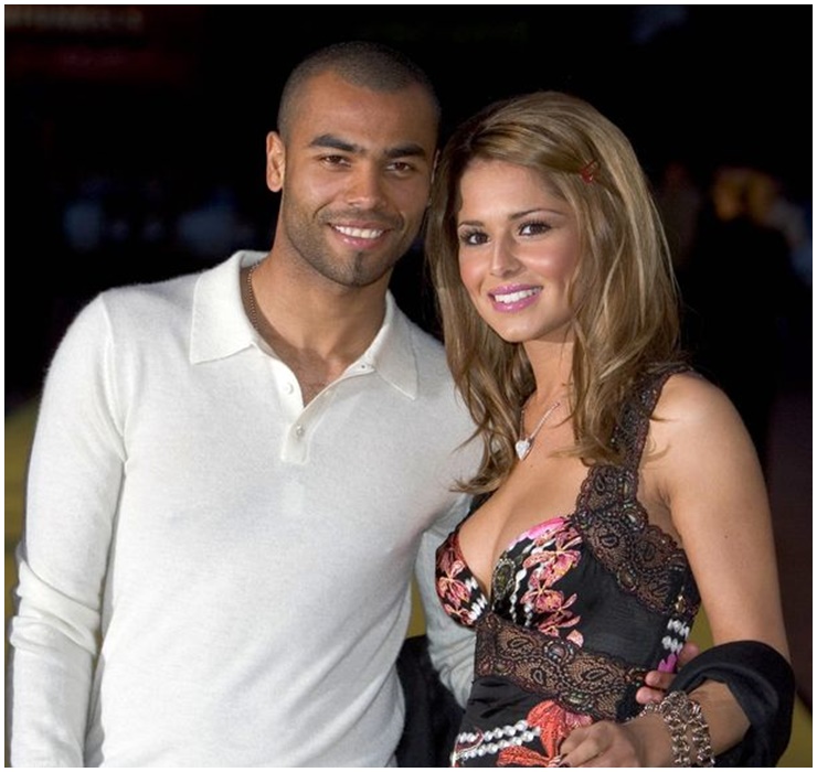 Ashley Cole là cựu cầu thủ bóng đá người Anh chơi ở vị trí hậu vệ trái. Cũng giống như nhiều cầu thủ tai tiếng khác, Ashley Cole bị tố là một kẻ trăng hoa.&nbsp;
