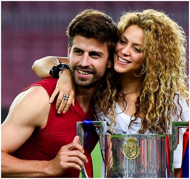 Gerard Pique từng có cuộc hôn nhân đáng ngưỡng mộ với nữ ca sĩ nổi tiếng Shakira. Tuy nhiên sau đó cặp đôi đã đường ai nấy đi trong sự tiếc nuối của nhiều người.&nbsp;
