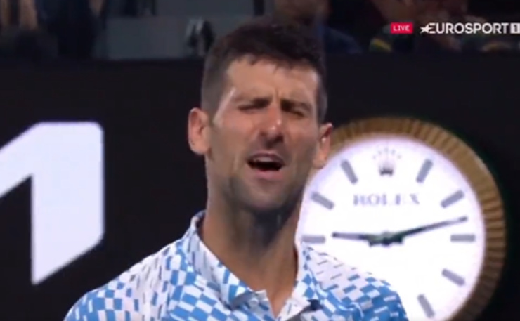 Djokovic chửi thề bằng tiếng Croatia hướng tới các cổ động viên la ó mình