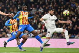 Video bóng đá Real Madrid - Valencia: Kịch tính VAR, siêu phẩm & thẻ đỏ (La Liga)