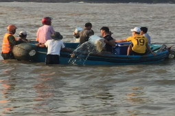 2 ngày 2 vụ chìm thuyền cá trên biển Quảng Trị