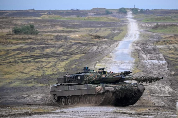 Xe tăng Leopard 2 của Đức. Ảnh: Sascha Schuermann/GETTY IMAGES