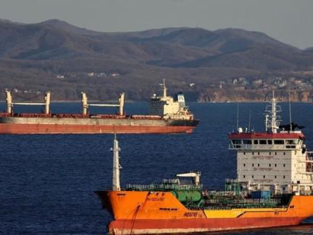 Chuyên gia: Các lệnh trừng phạt lên dầu Nga không phải 'đòn chết người' như phương Tây kỳ vọng