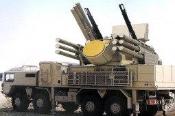 Hệ thống phòng không Pantsyr: Mang 12 tên lửa, khai hỏa diệt máy bay tàng hình, tên lửa đạn đạo