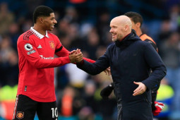 Ten Hag khen Rashford hay nhất châu Âu, dự đoán trò cưng cán mốc 20 bàn ở NHA