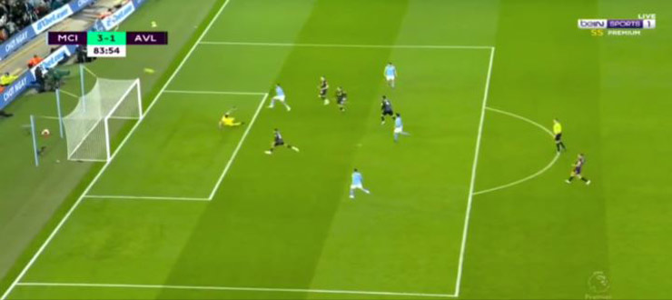 2 SAO Man City tranh nhau đá penalty, Mahrez nói gì về pha bỏ lỡ gây sốc - 2