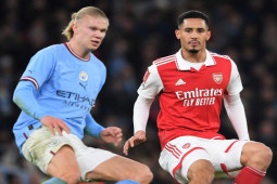 Haaland báo tin mừng cho Man City, Arsenal lo mất ngôi đầu đua vô địch