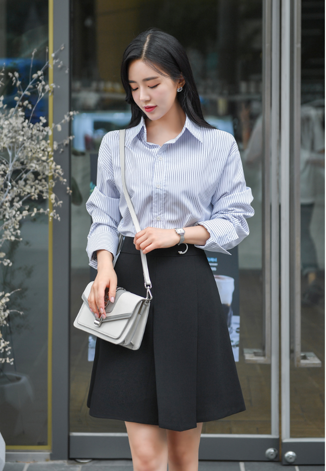Nữ công sở Trung Quốc diện áo sơ mi, váy mini jupe khoe dáng đi làm - 6