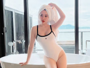 Đời sống Showbiz - Bảo Thy liên tục diện bikini khoe dáng táo bạo khiến fan tranh cãi gay gắt