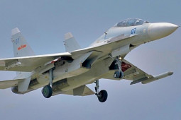 Su-30MK2: Tiêm kích Nga trang bị toàn tên lửa ”khủng”, bom và rocket