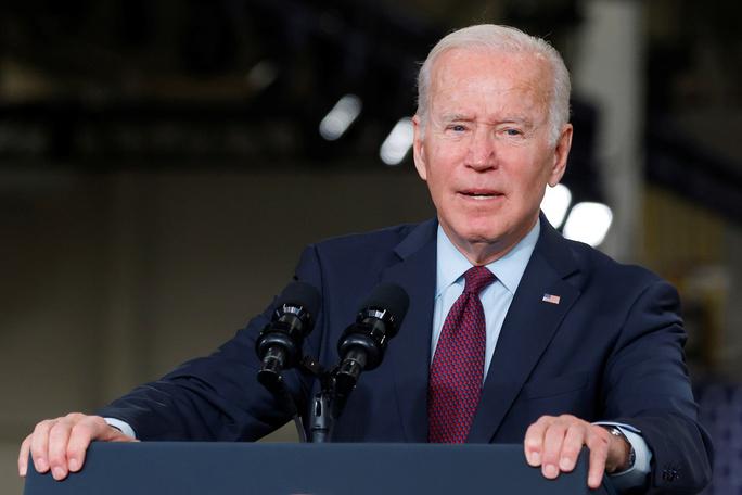 Chính quyền Tổng thống Mỹ Joe Biden chuẩn bị bán 26 triệu thùng dầu thô từ kho dự trữ chiến lược. Ảnh: Reuters