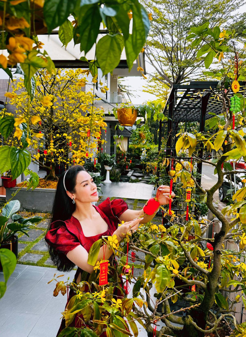 Chồng cũ khoe ảnh hẹn hò sang chảnh với người mới, Nhật Kim Anh thì sao? - 6