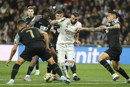 Video bóng đá Real Madrid - Elche: Cú đúp siêu sao, phục hận ngọt ngào (La Liga)