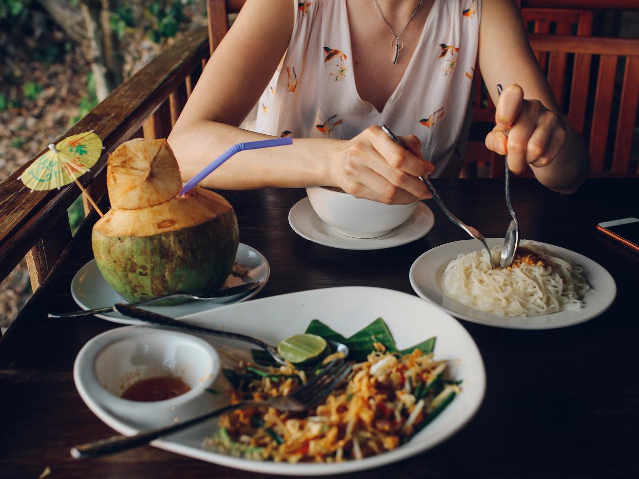 Đến Thái Lan mà không biết quy tắc ăn uống này, bạn dễ trở thành trò cười cho người khác - 2