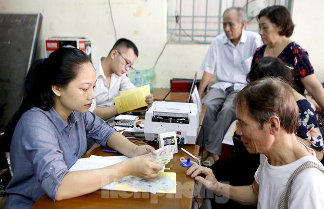 Cách tính lương hưu mới khi giảm thời gian đóng bảo hiểm xã hội - 1