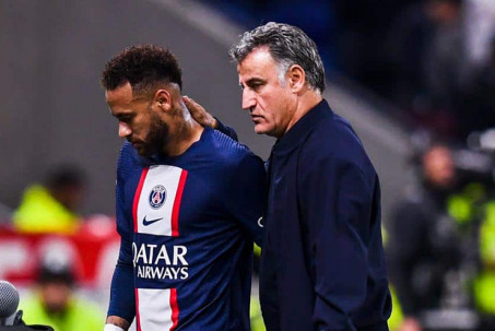 Vụ Mbappe ngầm tố Neymar chơi bài bạc: HLV PSG lên tiếng làm sáng tỏ