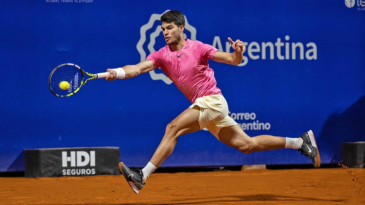 Alcaraz chỉ cách chức vô địch Argentina Open 2 trận nữa