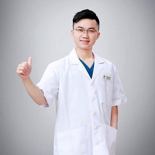 Bác sĩ Nguyễn Xuân Tuấn và những kỷ niệm điều trị ung thư chỉ ai làm bác sĩ mới hiểu - 1