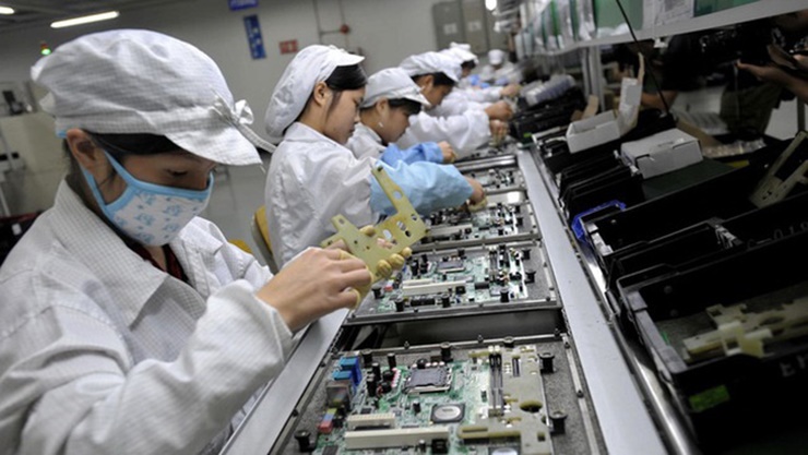 Foxconn lắp ráp và sản xuất các sản phẩm điện tử cho những công ty lớn tại Mỹ, Canada, Trung Quốc….
