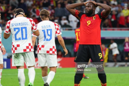 Thảm họa Lukaku lập hat-trick bỏ lỡ, đá bay ĐT Bỉ khỏi World Cup