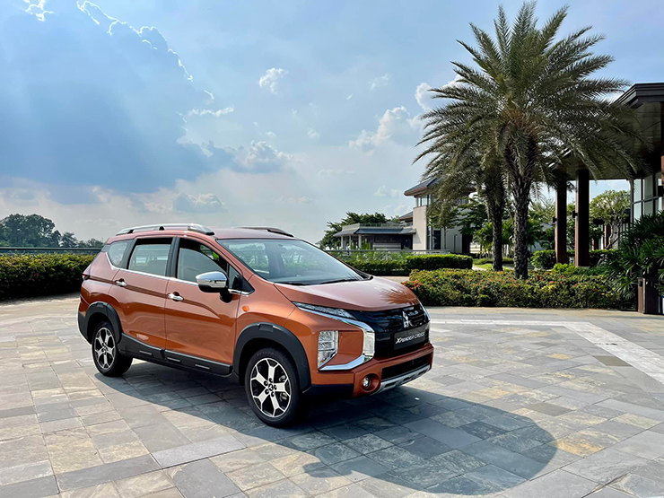 Giá xe Mitsubishi Xpander Cross niêm yết và lăn bánh tháng 2/2023 - 1