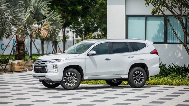 Giá xe Mitsubishi Pajero Sport lăn bánh tháng 2/2023, ưu đãi 50% LPTB - 6