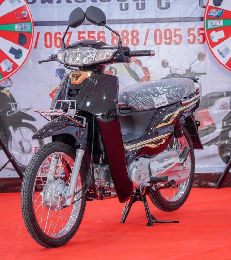 Nhìn “nồi đồng cối đá” 2023 Honda Dream vẫn có giá vài nghìn đô - 3