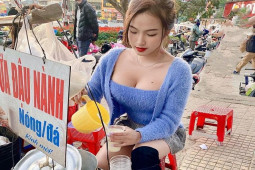 ”DJ Tây đẹp nhất Hà thành”, hot girl Đồng Nai đi ăn quán bình dân ở vỉa hè gây chú ý