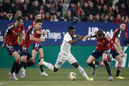 Video bóng đá Osasuna - Real Madrid: Sức ép dồn dập, đe dọa Barca (La Liga)