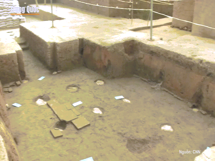 2.400 năm trước đã có nhà vệ sinh xả nước