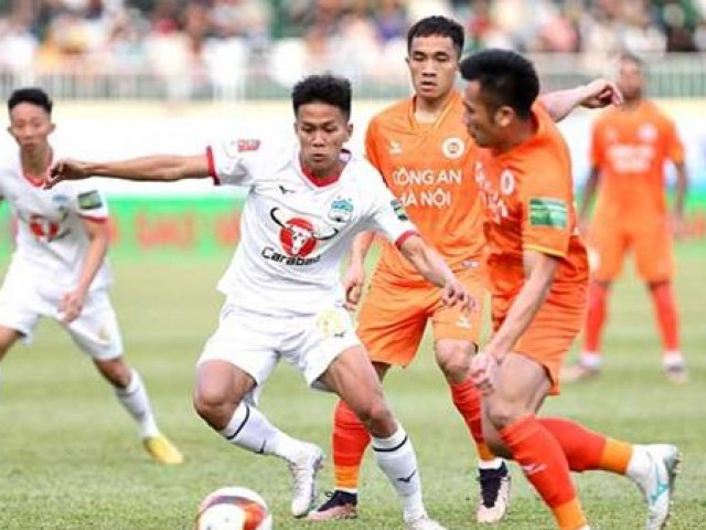 Hệ lụy từ quãng nghỉ dài của V.League 2023