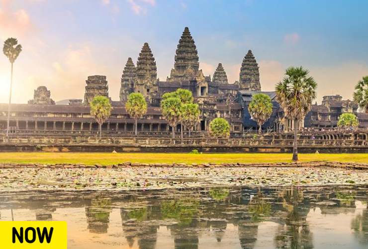 &nbsp;Angkor Wat là một quần thể đền đài ở Campuchia được xây dựng vào thế kỷ thứ 12. Trong tiếng Khmer, Angkor Wat còn được gọi là Nokor Wat, có nghĩa là “thành phố đền thờ” hay “thành phố của những ngôi đền”.