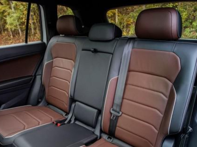 Loạt xe SUV có hàng ghế thứ ba rộng rãi phù hợp với gia đình