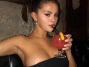 Làm đẹp - Selena Gomez từng e dè vì mặc hở, phải xóa ảnh do sợ &quot;bão&quot; mạng xã hội