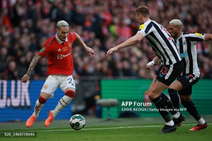 Trực tiếp bóng đá MU - Newcastle: Bảo vệ thành quả, &#34;Quỷ đỏ&#34; vô địch (League Cup) - 2