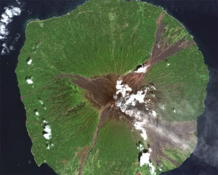 Núi lửa Manam, Papua New Guinea
