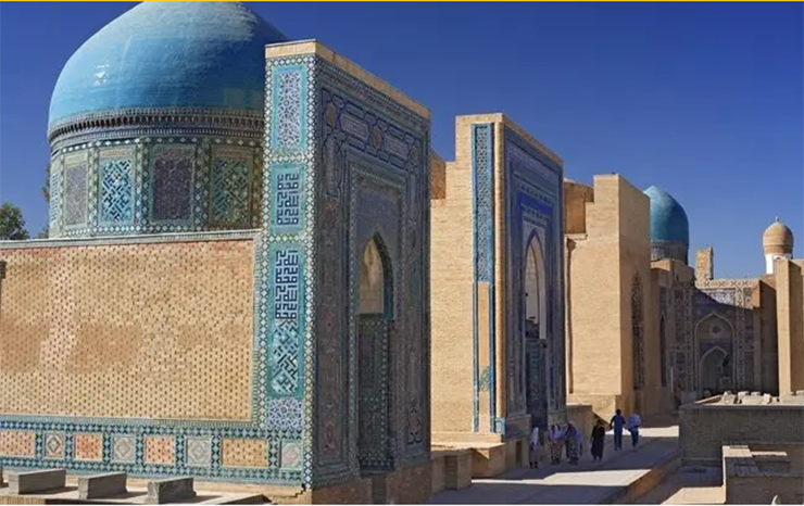 Du khách sẽ có được những kỷ niệm khó quên khi khám phá con đường tơ lụa ở Samarkand, Uzbekistan.
