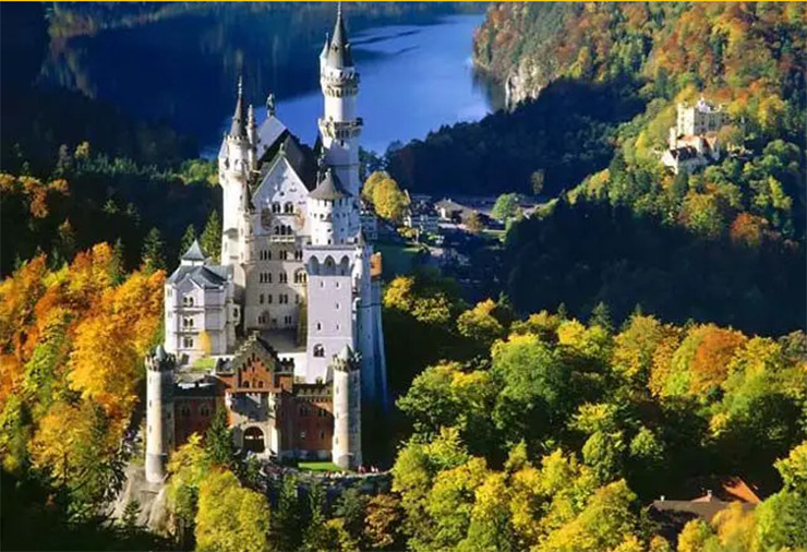 Tận mắt chiêm ngưỡng lâu đài Neuschwanstein, biểu tượng của nước Đức.


