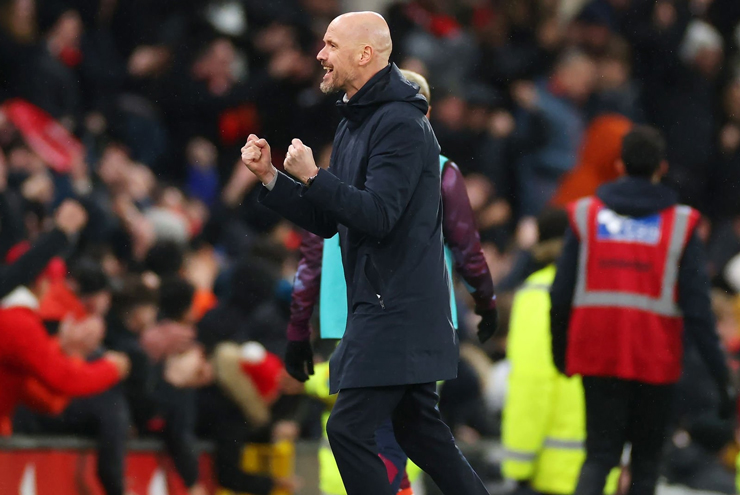 Ten Hag thể hiện sự vui mừng sau chiến thắng trước West Ham