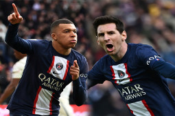 Nghẹt thở PSG thắng ngược dòng: Ngả mũ Messi lập siêu phẩm, điểm 10 cho Mbappe