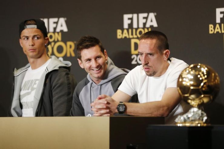 Ronaldo chiến thắng trước Messi và Ribery một cách sít sao vào năm 2013
