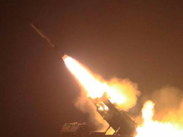 Triều Tiên phóng bốn tên lửa thể hiện năng lực phản công hạt nhân