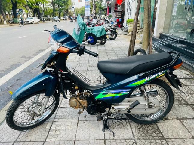 Honda Wave đời cổ biển số 'lộc phát' - 2