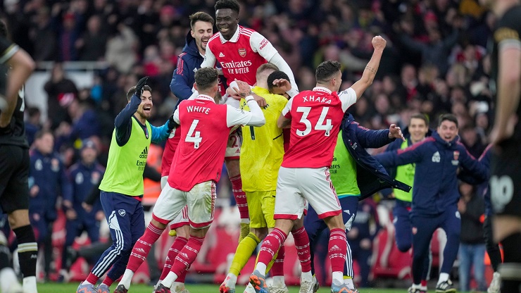Arsenal ăn mừng cuồng nhiệt sau chiến thắng nghẹt thở trước Bournemouth